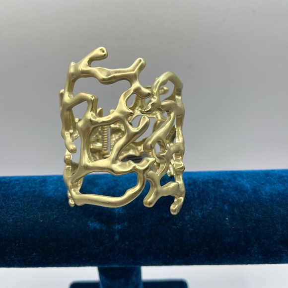 G by Gennaro Jewelry - Matte Gold Tone Cuff Bracelet Spring Hinge Branches statement Bracelet Large